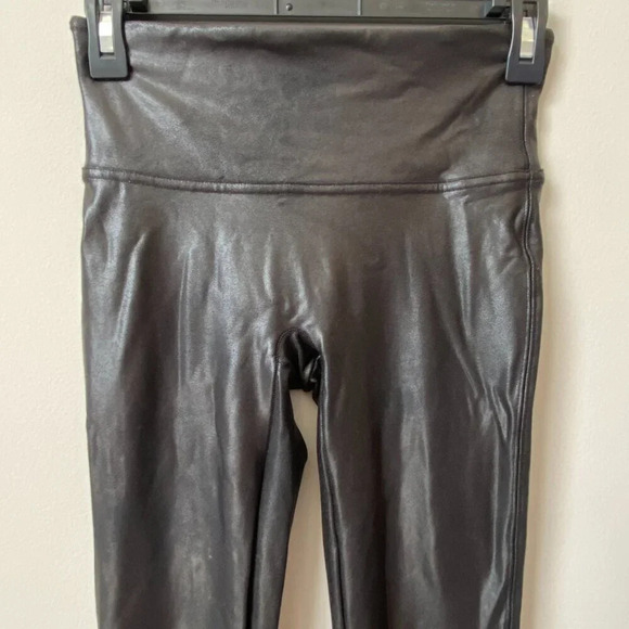 Spanx Faux Leather Leggings Black 2437 Stretch Pull On Shaping Women's Small S - Picture 6 of 16